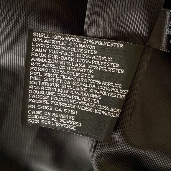 Ellen Tracy Long Black Wool Blend Coat withh faux fur trim - Picture 13 of 14